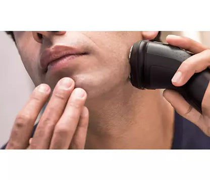 Philips Shaver series 1000 Wet or Dry electric Shaver S1223/40