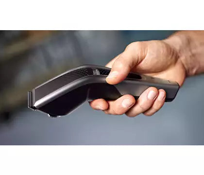 Philips Hair Clipper Series 5000 Washable hair clippers with 4 accessories HC5630/13