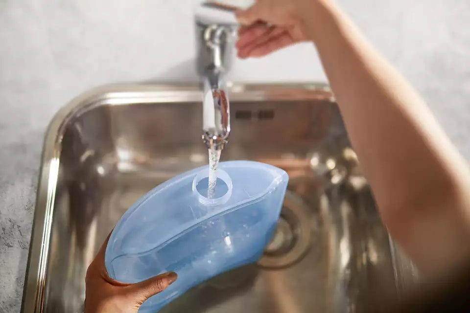 Philips Easy Touch Stand Steamer GC482/26